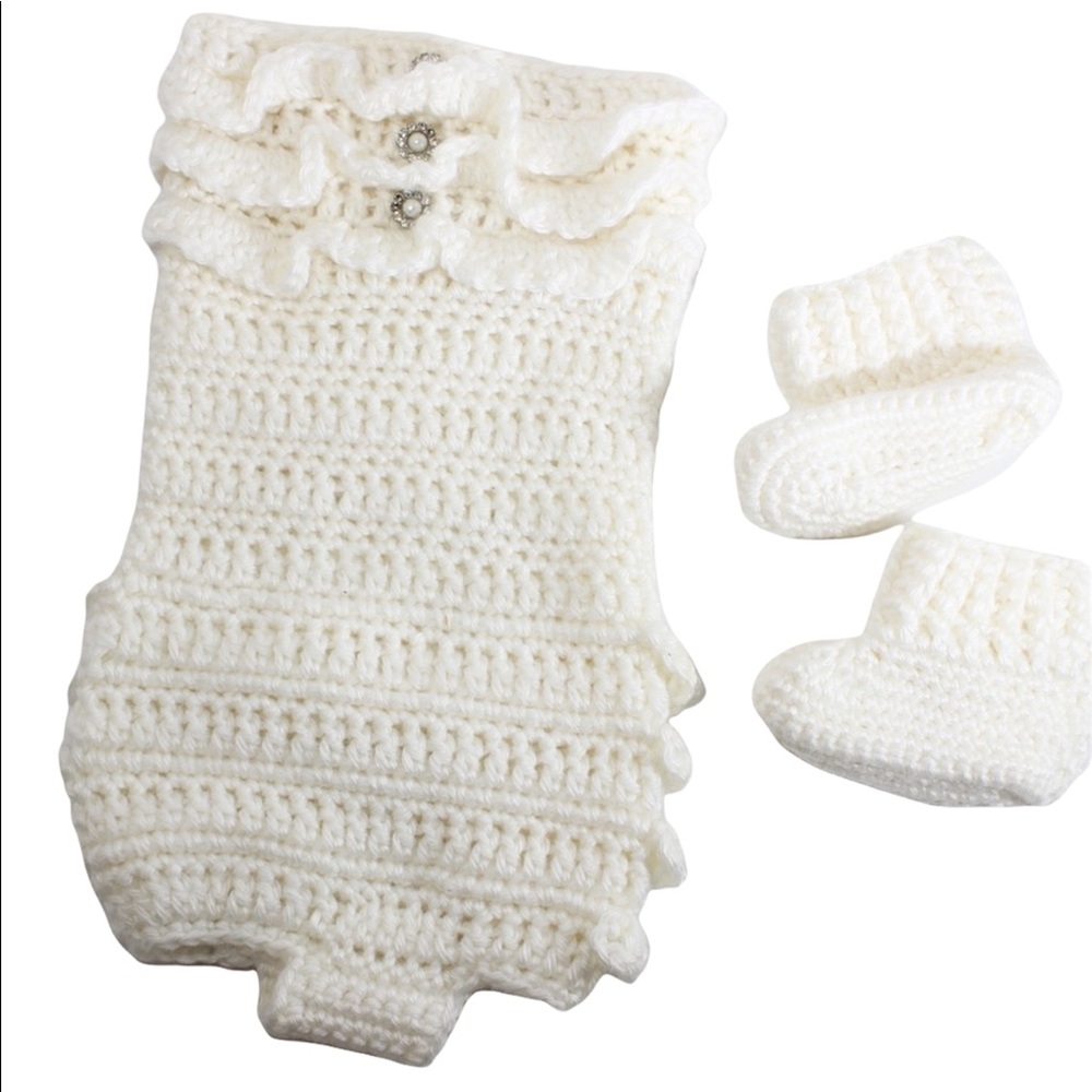 Newborn Baby Girl Outfit Ruffle Crochet Knit Romper Ivory Pearl Rhinestone NB